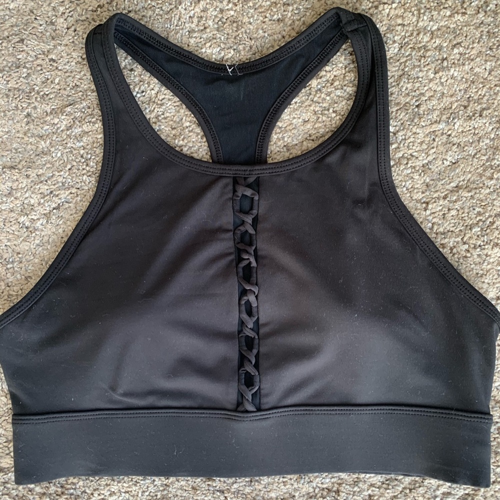 Fabletics High Impact Sports Bra